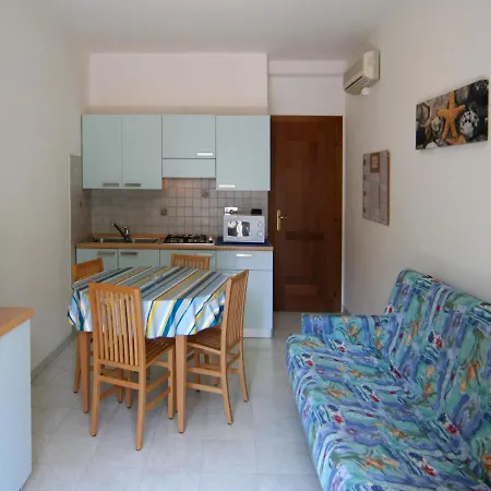 Nerina Apartment *
